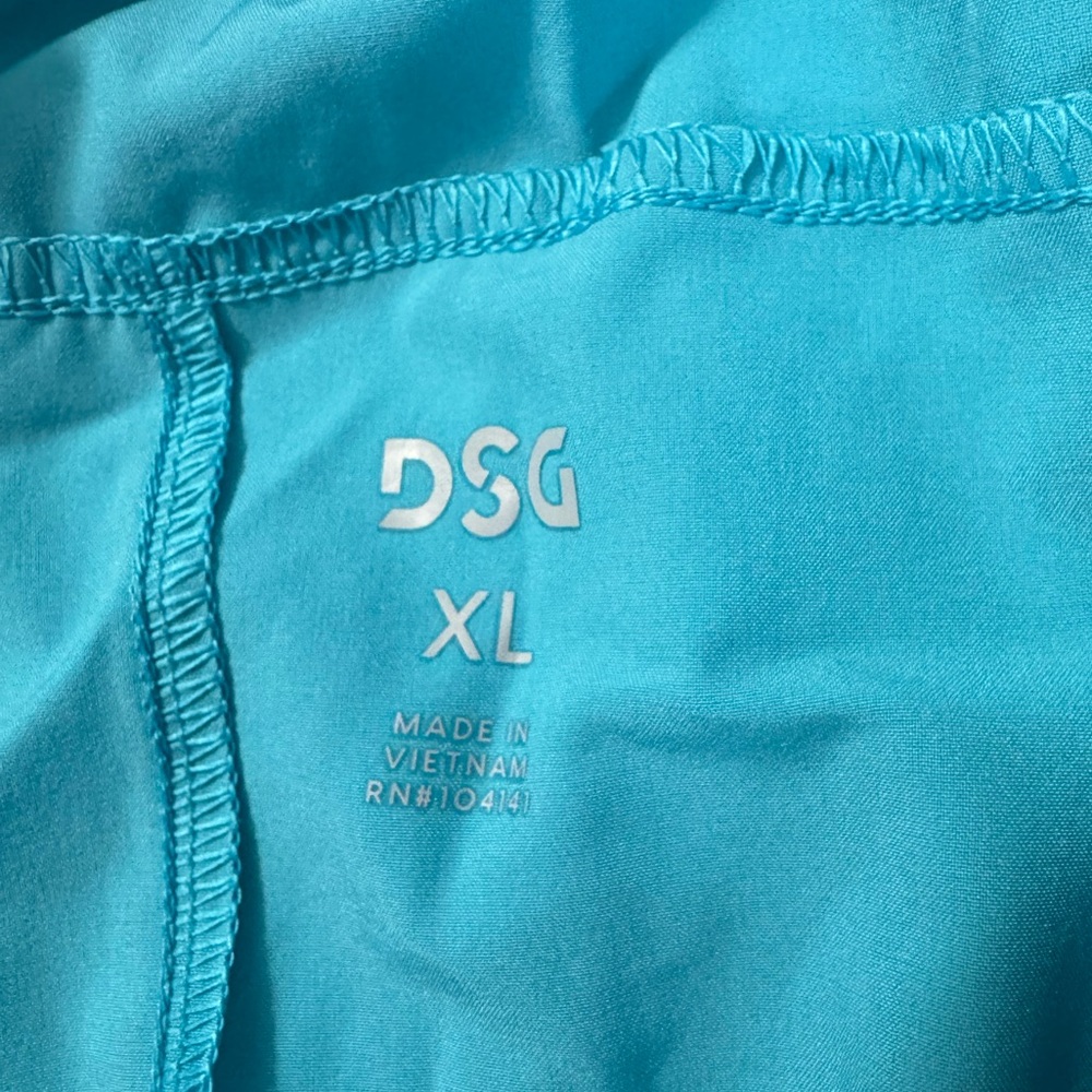 DSG Men’s Blue Spray 8” Agility Woven Short Size XL - Picture 5 of 8